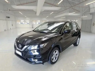 Usata Nissan Qashqai 140 CV (102 kW) 2021 Nero SUV
