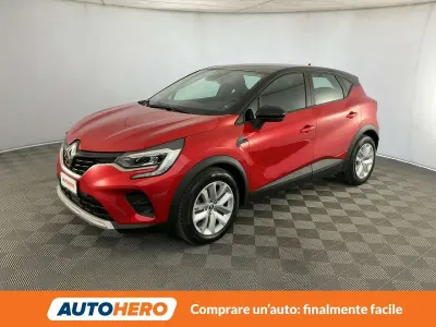 Usata Renault Captur Zen 143 CV (105 kW) 2022 Rosso SUV