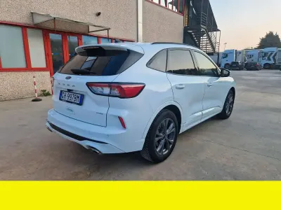 Usata Ford Kuga 150 CV (110 kW) 2022 Other SUV