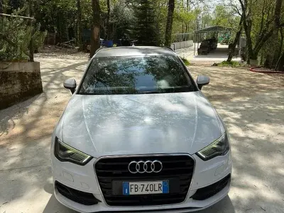 Brugt Audi A3 S-Line 140 HK (102 kW) 2014 Sedan