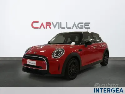 Usata Mini Cooper Classic 136 CV (100 kW) 2024 Rosso Utilitaria