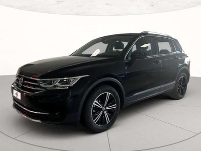 Usata VW Tiguan Elegance 150 CV (110 kW) 2022 Deep black perlato SUV