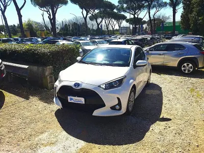Usata Toyota Yaris Hybrid