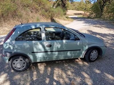 Usata Opel Corsa Club 75 CV (55 kW) 2001 Verde Berlina