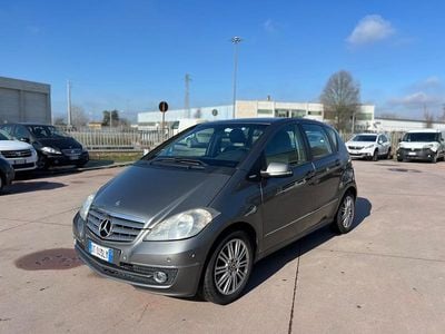 Usata Mercedes A150 Avantgarde 95 CV (69 kW) 2009 Grigio Berlina