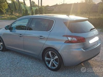 Usata Peugeot 308 Access 116 CV (85 kW) 2014 Grigio Berlina