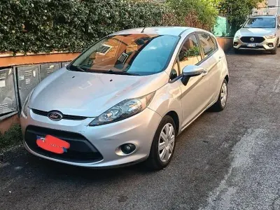 Usata Ford Fiesta 60 CV (44 kW) 2011
