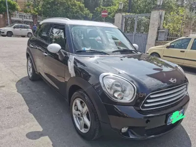 Usata Mini Cooper D Countryman 111 CV (81 kW) 2014 Nero SUV