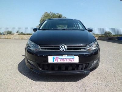Begagnad VW Polo Highline 90 HK (66 kW) 2010 Grå Sedan