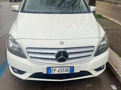 Usata Mercedes B180 Executive 109 CV (80 kW) 2013 Monovolume