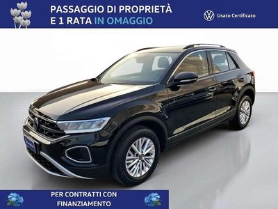 Usata VW T-Roc Life 150 CV (110 kW) 2024 Deep black perlato SUV