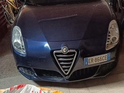 Usata Alfa Romeo Giulietta 105 CV (77 kW) 2013 Blu Utilitaria