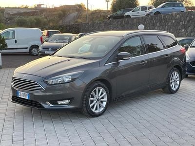 Usata Ford Focus 119 CV (87 kW) 2015 Grigio Berlina