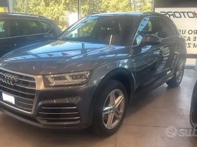 Usata Audi Q5 Comfort 190 CV (139 kW) 2020 Grigio SUV