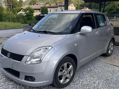 Usata Suzuki Swift 92 CV (67 kW) 2006 Grigio Utilitaria