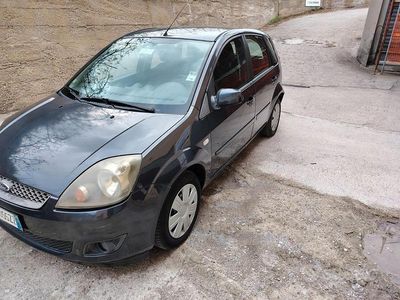 Begagnad Ford Fiesta 68 HK (50 kW) 2008 Halvkombi