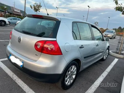 Usata VW Golf VI 102 CV (75 kW) 2008 Grigio Utilitaria