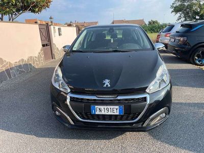 usata Peugeot 208 hdi 5 porte allure