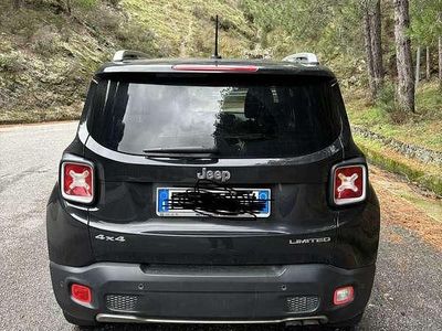Usata Jeep Renegade Limited 140 CV (102 kW) 2016 SUV