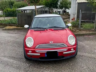 Usata Mini One D 2004 Rosso Utilitaria
