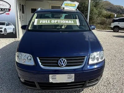 Usata VW Touran Highline 140 CV (102 kW) 2005 Bluazzurro Monovolume