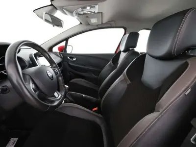 Usado Renault Clio IV Intens 90 CV (66 kW) 2016 Berlina