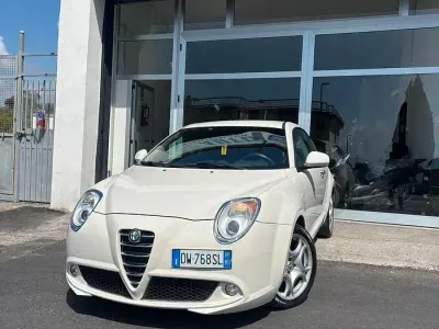 Usata Alfa Romeo MiTo Progression 105 CV (77 kW) 2009 Bianco Utilitaria