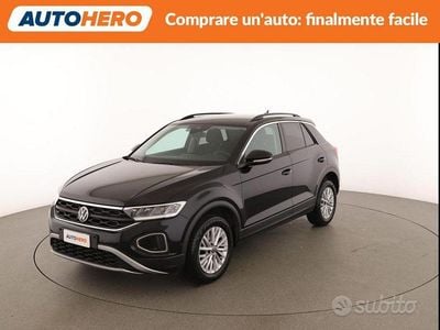 Usata VW T-Roc 150 CV (110 kW) 2022 Nero SUV