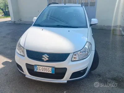 Usata Suzuki SX4 GLX 120 CV (88 kW) 2011 Bianco SUV