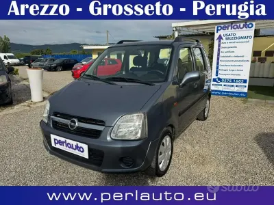 Usata Opel Agila Enjoy 60 CV (44 kW) 2006 Grigio Monovolume