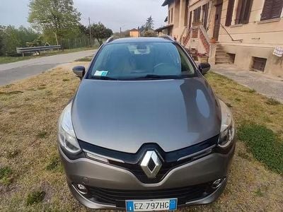 Usata Renault Clio GrandTour 90 CV (66 kW) 2015 Grigio Station wagon