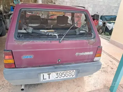 Usata Fiat 750 34 CV (25 kW) 1988 Berlina