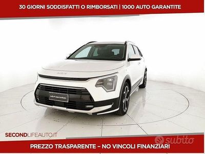 Bianco Usata 2023 Kia Niro SUV | 25.700 € (Buon prezzo)