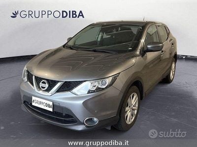 Usata Nissan Qashqai Acenta 110 CV (80 kW) 2016 Grigio SUV