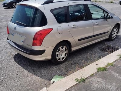 Usata Peugeot 308 Premium 110 CV (80 kW) 2010 Grigio Station wagon