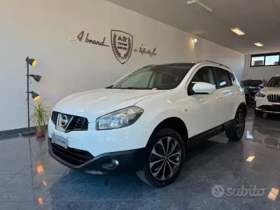 Używany Nissan Qashqai N-TEC 110 KM (80 kW) 2012 Biały SUV