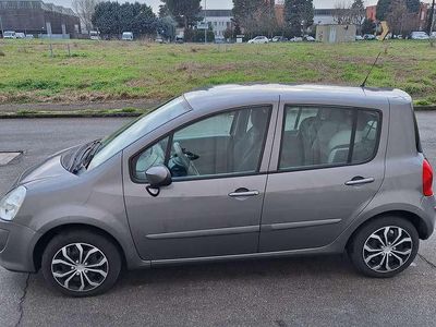 Usata Renault Modus Expression 75 CV (55 kW) 2012 Grigio Monovolume