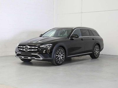 Usata Mercedes E220 All-Terrain Premium 200 CV (147 kW) 2022 Nero Station wagon