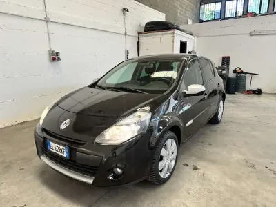 Usata Renault Clio IV 75 CV (55 kW) 2012 Berlina