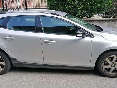 Usata Volvo V40 CC Business Edition 114 CV (83 kW) 2014 Argento Station wagon
