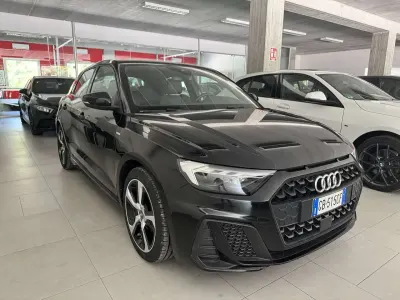 Usata Audi A1 Sportback S-Line 116 CV (85 kW) 2020 Nero Utilitaria