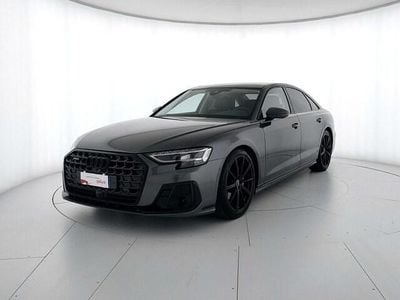 Usata Audi A8 Ambiente 286 CV (210 kW) 2023 Grigio daytona perlato Berlina