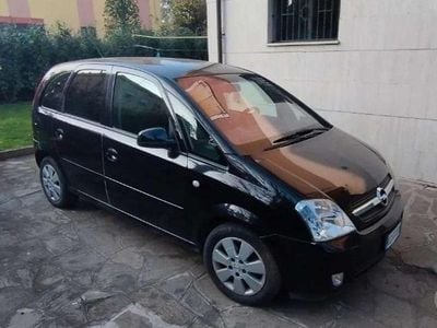 Usata Opel Meriva Cosmo 101 CV (74 kW) 2005 Monovolume