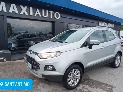 Usado Ford Ecosport 90 HP (66 kW) 2015 Prateado SUV