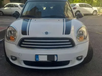 Usata Mini Cooper D Countryman 111 CV (81 kW) 2011 Bianco SUV