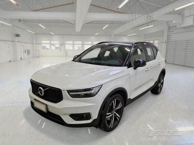Usata Volvo XC40 R-Design 197 CV (144 kW) 2020 Bianco SUV