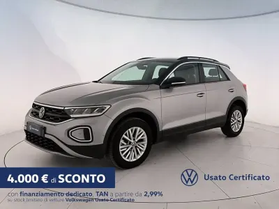 Usata VW T-Roc Life 150 CV (110 kW) 2025 Pyrit silver metallizzato nero SUV