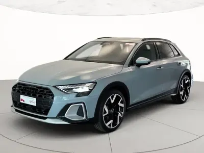 Usata Audi A3 Advanced 204 CV (150 kW) 2025 Grigio freccia perla Berlina
