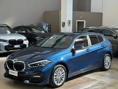 Usata BMW 118 Advantage 150 CV (110 kW) 2022 Bluazzurro Utilitaria