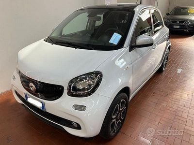 Usata Smart ForFour Passion 71 CV (52 kW) 2018 Bianco Utilitaria